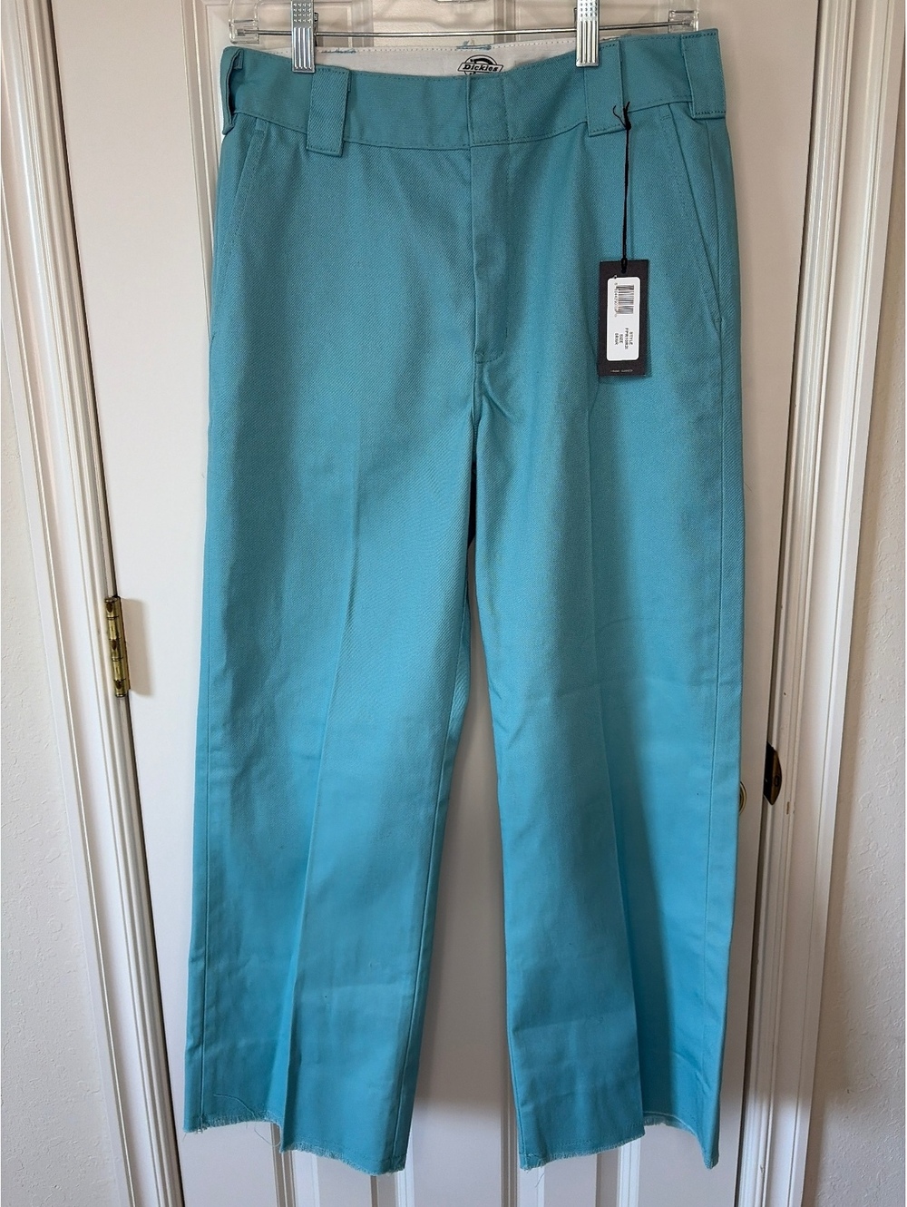 NWT Dickie’s Cropped Twill Ankle Pants in Rinsed Porcelain size 6